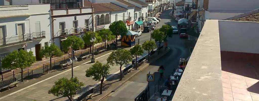 Dakapartement in het witte andalusische dorp van Algodonales