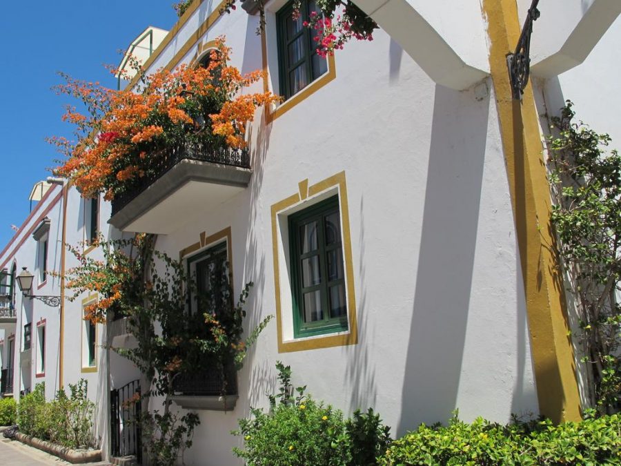 Unieke huizen weg van het toerisme op de Canarische Eilanden