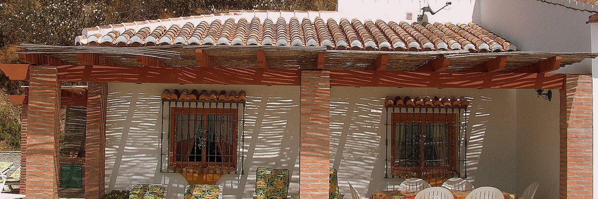 Idyllisch en prachtig landhuis in de bergen nabij Malaga
