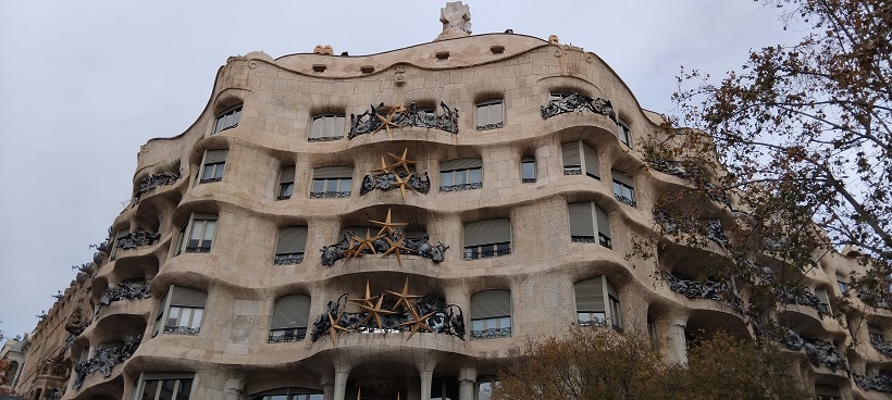 Casa Milà van Gaudí, ook bekend als La Pedrera